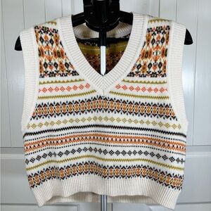 Love Tree fair isle v-neck geometric patterned cropped sweater vest, size medium